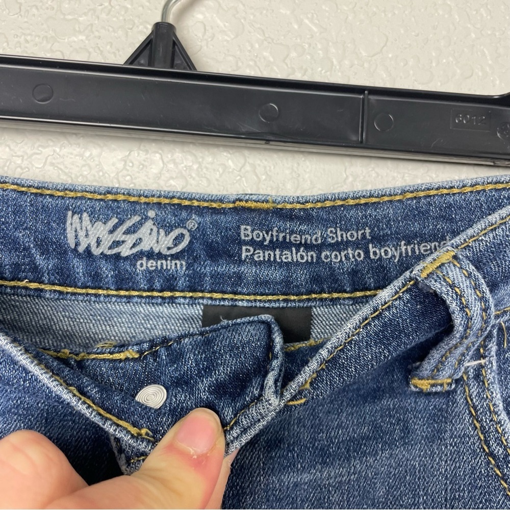 Mossimo Supply Co. Blue Distressed Jean Shorts Size 12 - Picture 4 of 6